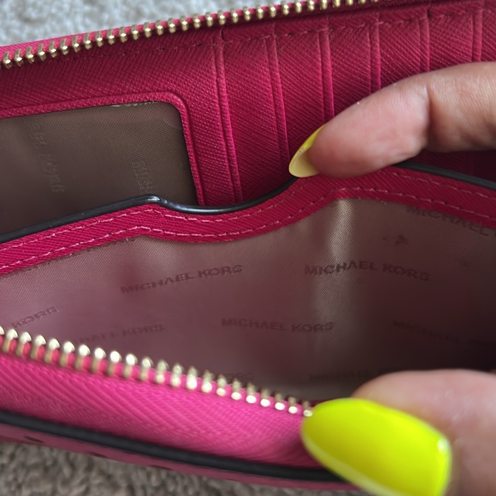 Michael Kors - Picture 5 of 6